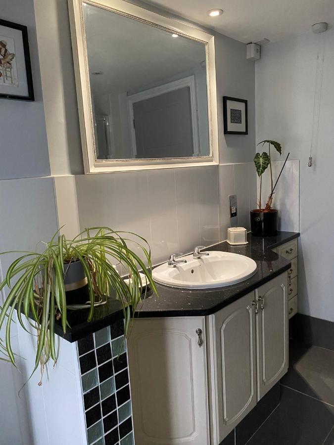 Reynolds Farm Guesthouse 캔터베리 외부 사진